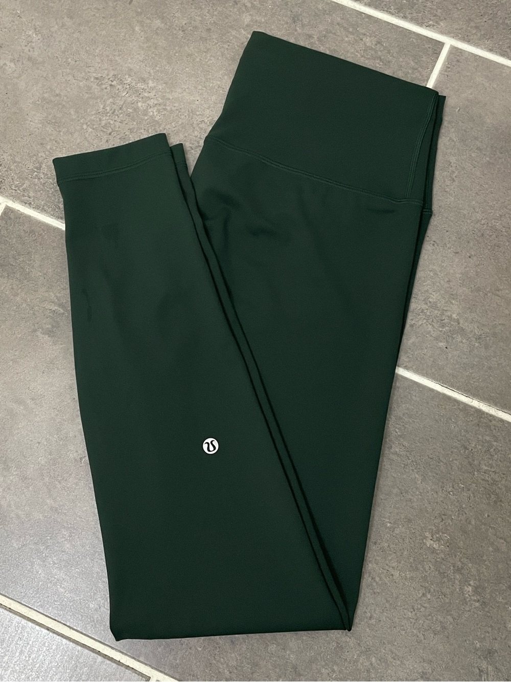 Lululemon Wunder Train High-Rise Tight 28"